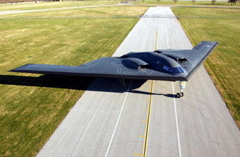 Northrop Grumman завърши модернизирането на B-2 