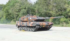 Leopard-2HEL