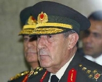 о.з. армейски генерал Яшар Бююканът 